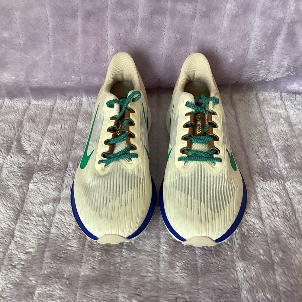 Nike Men`s Air Winflo 9 Moving Company Shoes DV8997 100 US10